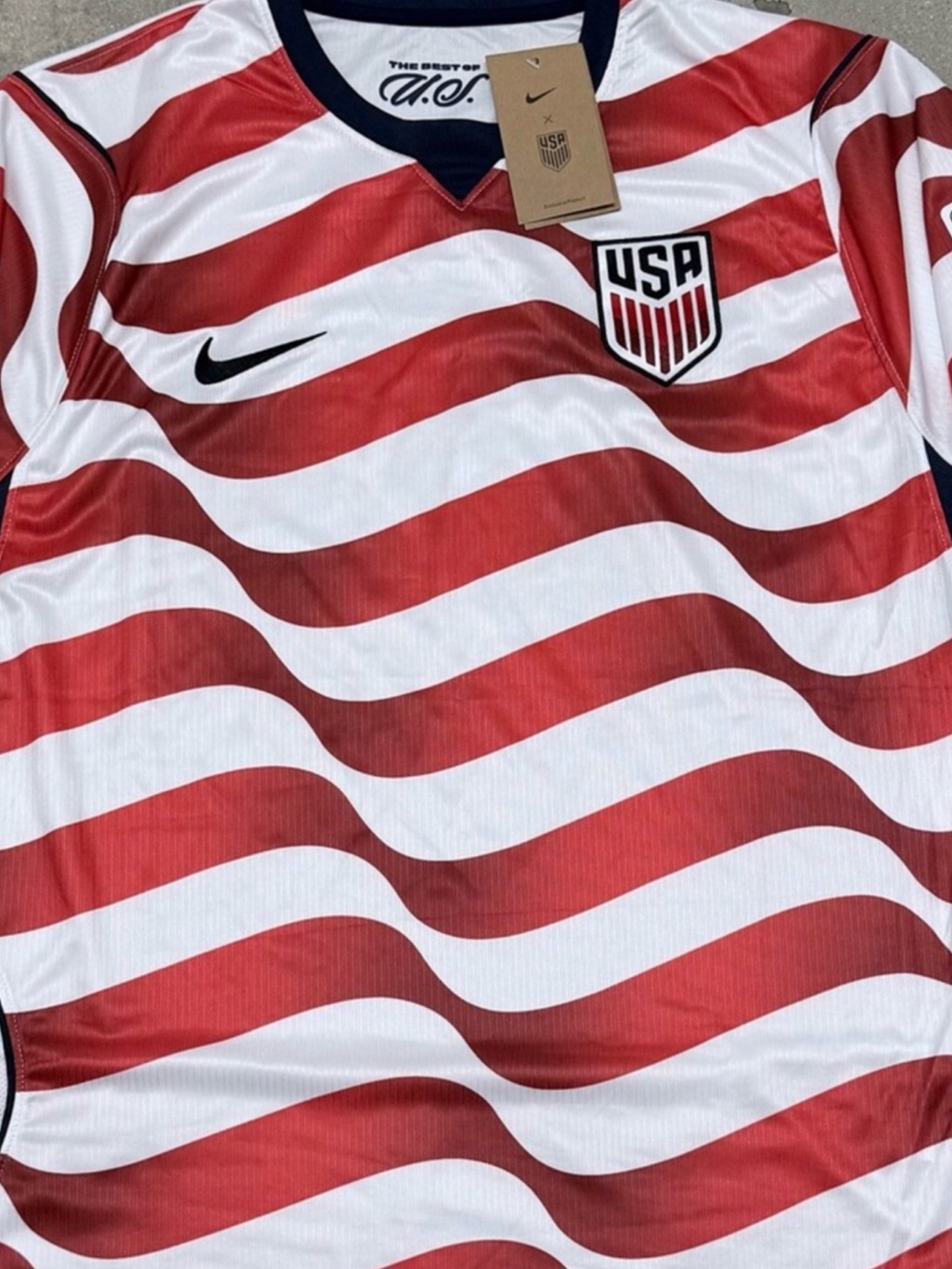 Nike Usa Wavy Stripe Soccer Jersey - Red & White